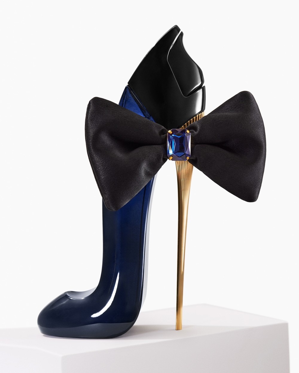 Carolina Herrera Good Girl Bow - đánh giá và giá Perfume Fragrance Direct